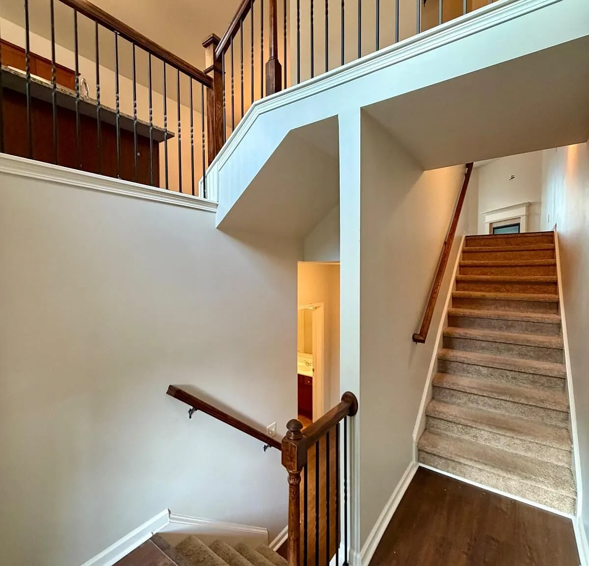 3 bed, 3.5 bath, 1744 sqft, $2,195 — Photo 2