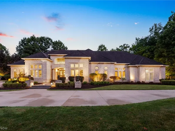 3550 Crawford Dr, Richfield, OH 44286