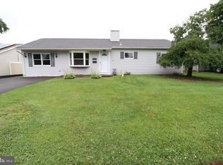 817 Fairfield Rd, Fairless Hills, PA 19030