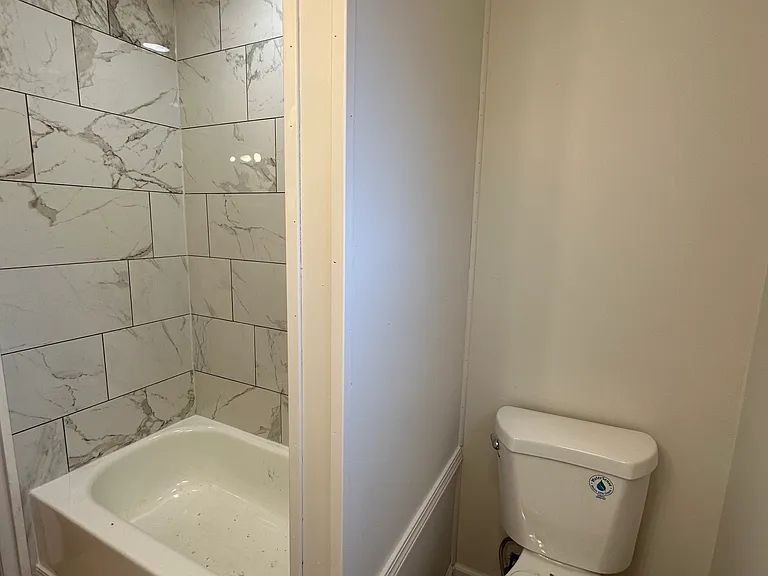 530 Hickory St #530 — Photo 7