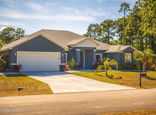 1556 Summit Rd SE, Palm Bay, FL 32909