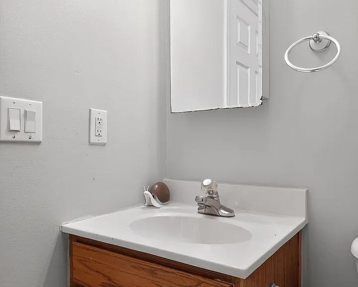 125 Cedar Hill Rd — Photo 17
