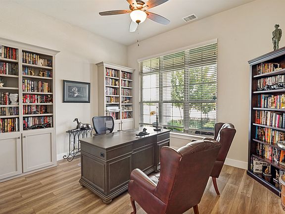 5th image of 13401 Chalet Ave