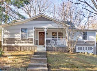 1001 Birdwood Rd, Charlottesville, VA 22903