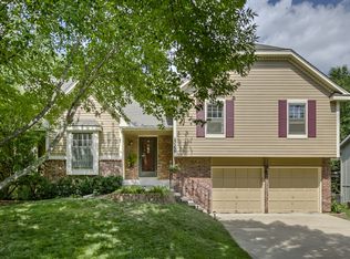 15299 Newton St, Overland Park, KS 66223