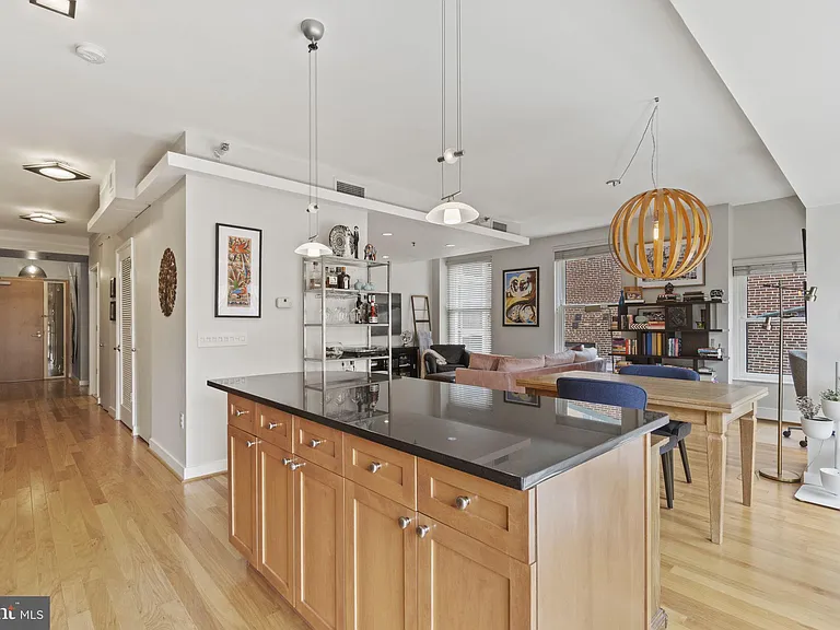 675 E St NW #500 — Photo 3