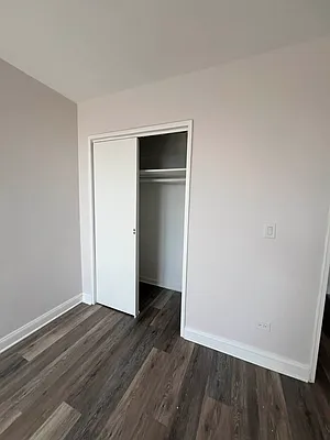 Rented by Standard Living Realty Inc | media 8
