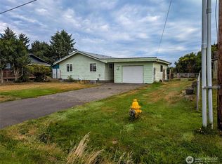 574 Ensign Ave NW, Ocean Shores, WA