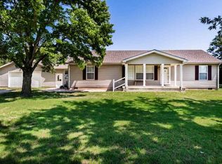 938 W Wallingford St, Wichita, KS 67217