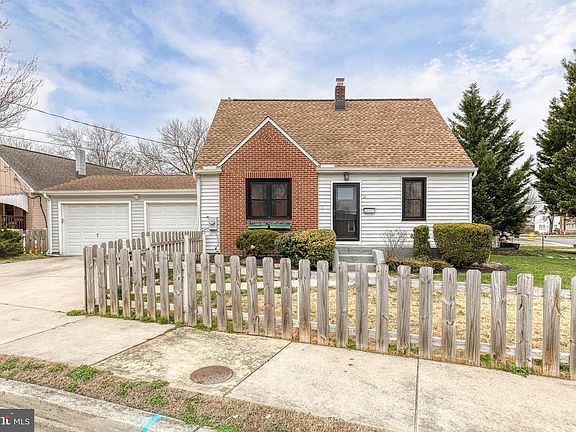 2nd image of 2 Mansion Rd