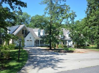 102 Bay Tree Trl, Mabank, TX 75156