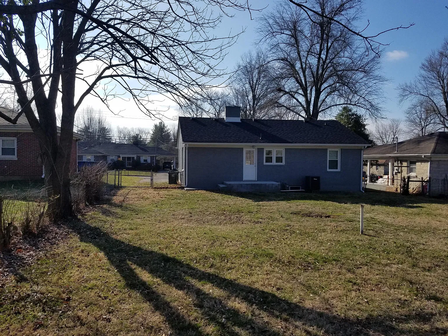 2 bed, 1200 sqft, $1,300 — Photo 4