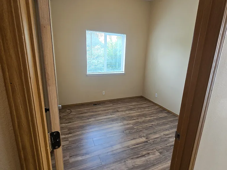 2425 N Coolwater Dr — Photo 5