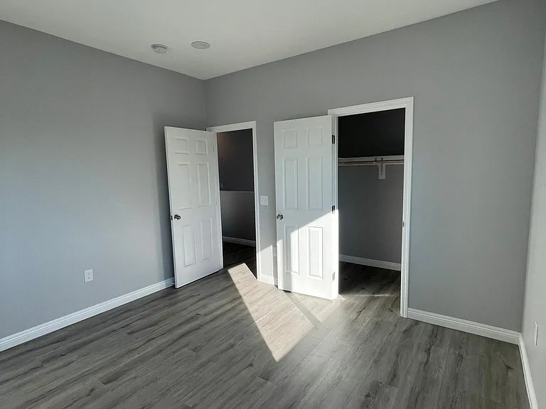 3824 Teak St — Photo 21