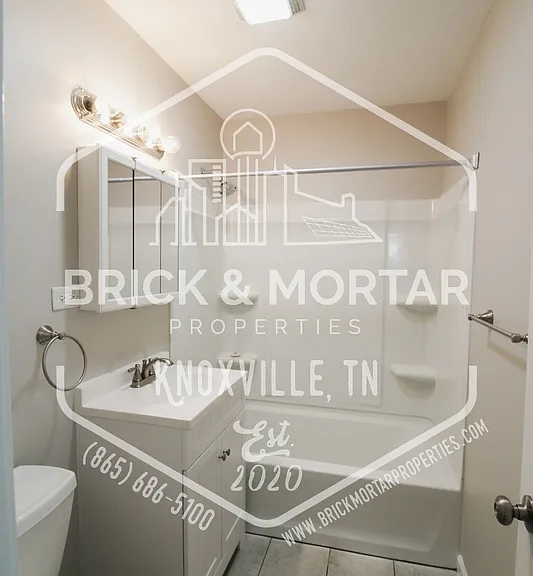 907 Cherokee St — Photo 13