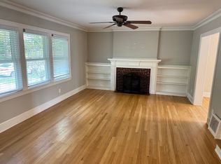 1631 N 69th St, Wauwatosa, WI 53213