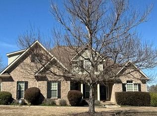 110 Brookview Pl, Oxford, GA 30054