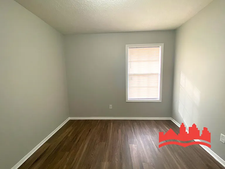 4449 Deerland St — Photo 11