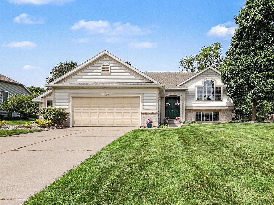 1st image of 2114 Arbor Ct NW