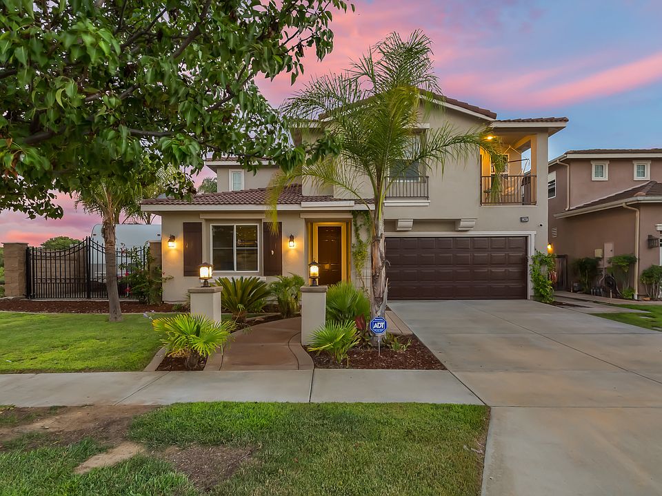 1st image of 23687 Silverwood St