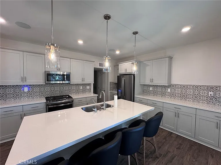 24326 Juni Ct — Photo 9