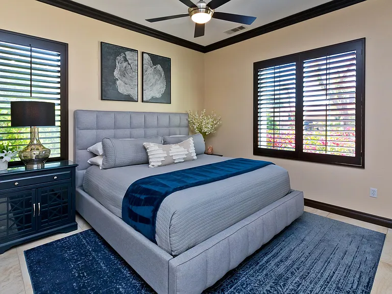 guest Bedroom 1 Queen Bed