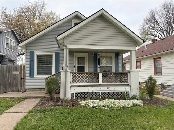 1450 Central St, Leavenworth, KS 66048
