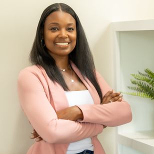 LaKisha Lately - Real Estate Agent In Fishers, IN - Reviews | Zillow