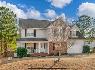 122 Wessex Ct, Cameron, NC 28326