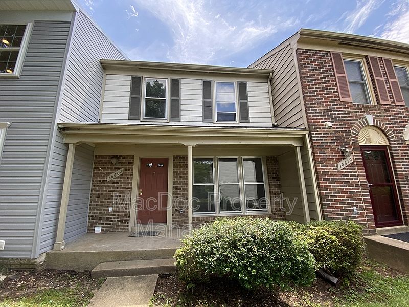 1st image of 10608 Wakeman Dr