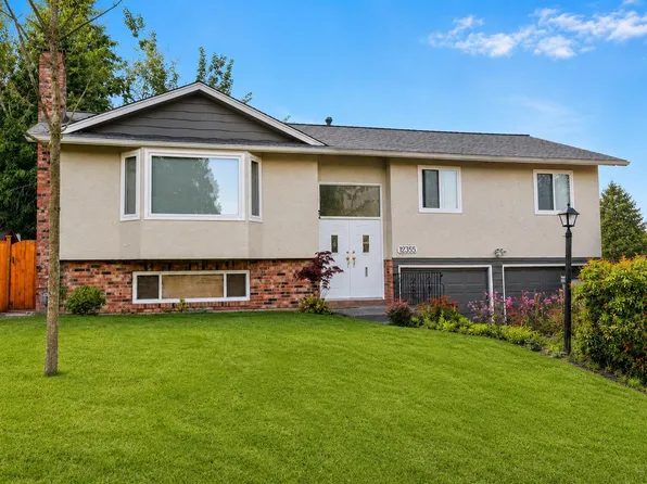12355 Gray St, Maple Ridge, BC V2X 5V1