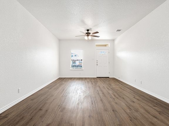 3rd image of 3509 Abraham Dr #1