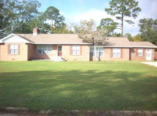 216 5th Ave, Atmore, AL 36502