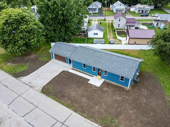 131 Flint St, Cardington, OH 43315