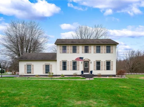 1340 Old Princeton Rd, New Castle, PA 16101