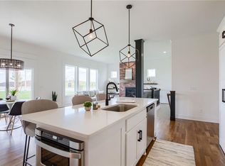 16437 W 166th Ct, Olathe, KS 66062
