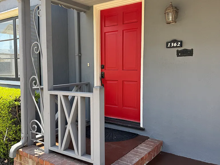 1362 High St — Photo 2