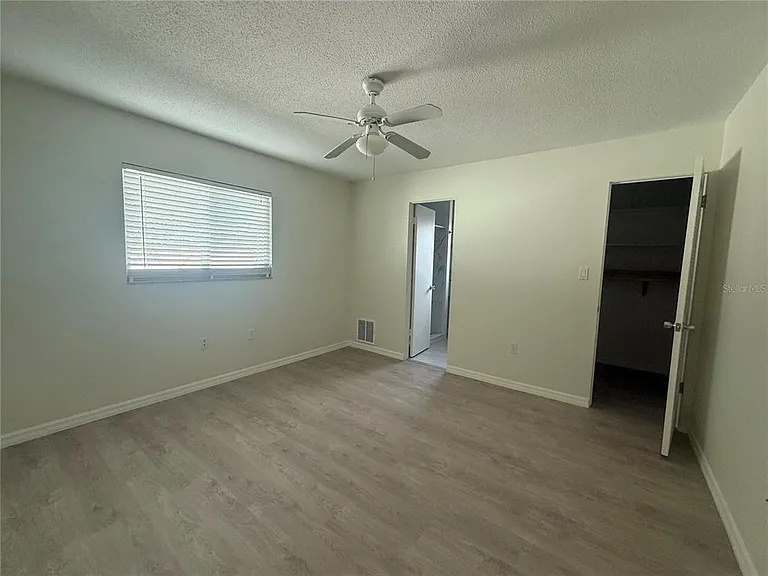 2118 Michele Dr — Photo 9