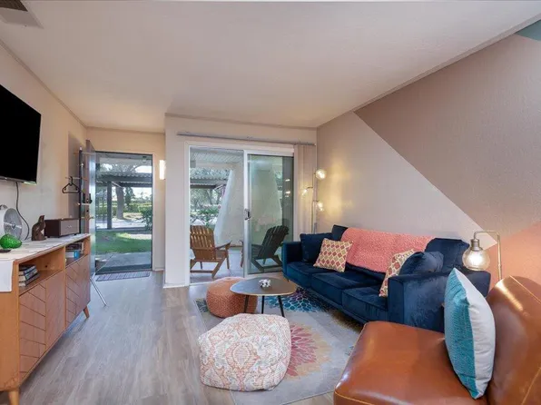 2860 N Los Felices Rd Unit 100, Palm Springs, CA 92262