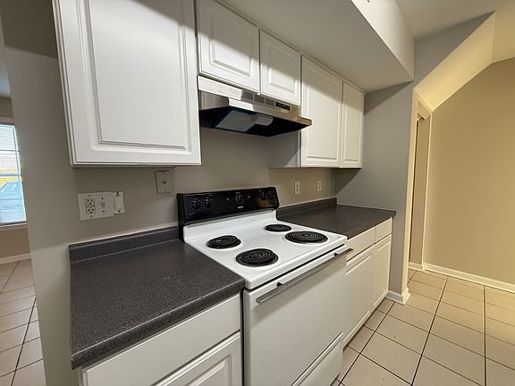 5th image of 26 Futrell Rd