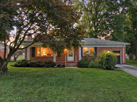 2nd image of 22 Crestview Dr