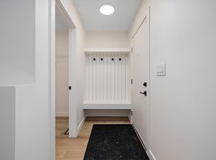 11605 90th St NW, Edmonton, AB T5B3Y3