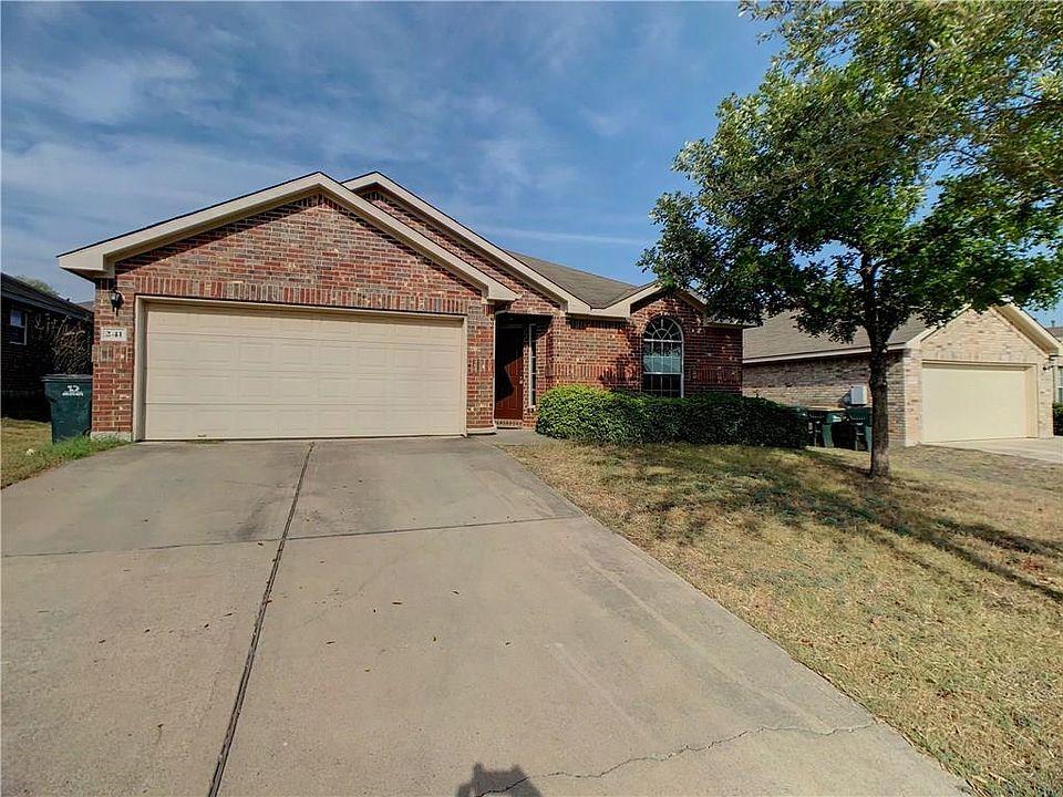 1st image of 241 Ashwood N