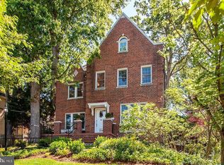 5431 39th St NW, Washington, DC 20015