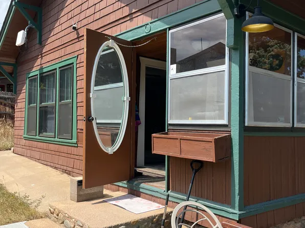 325 Macgregor Ave #A, Estes Park, CO 80517