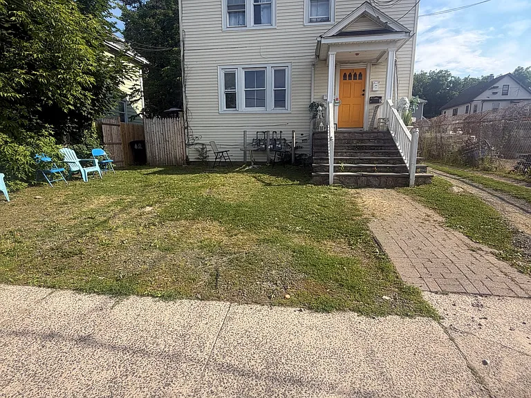 41 Young Dixon Way — Photo 1