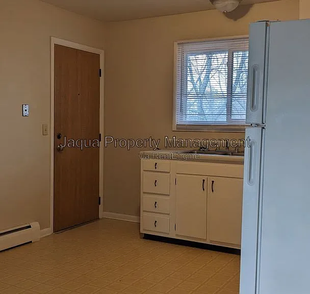 2135 Cambridge Dr #2-D — Photo 4