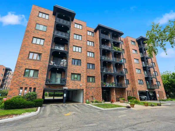 9332 Landings Ln #506-DES, Des Plaines, IL 60016