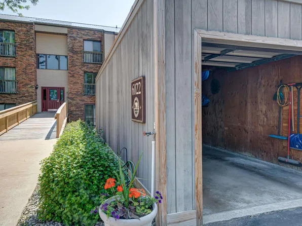 6022 Holt Rd Unit 4, Williamsburg, MI 49690