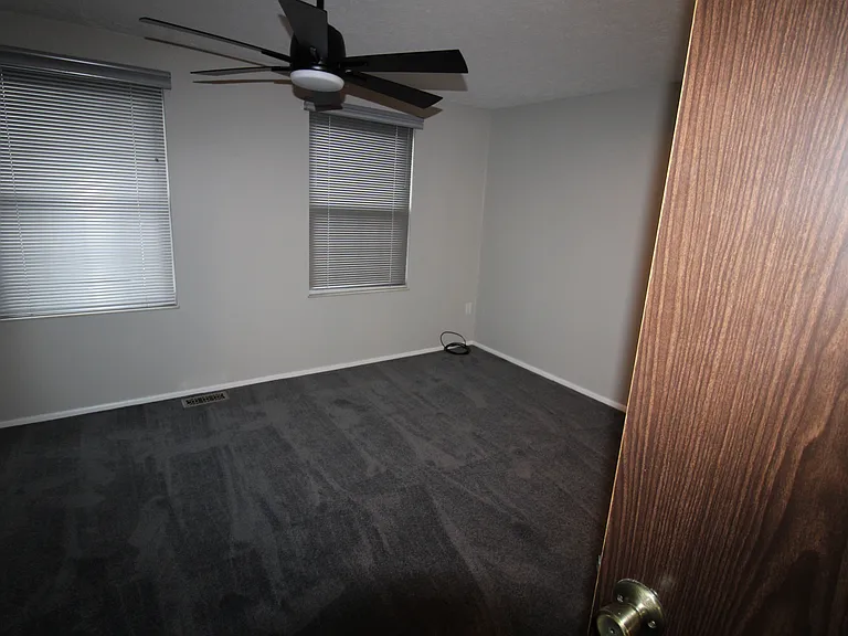 148 Ligonier Ln — Photo 25